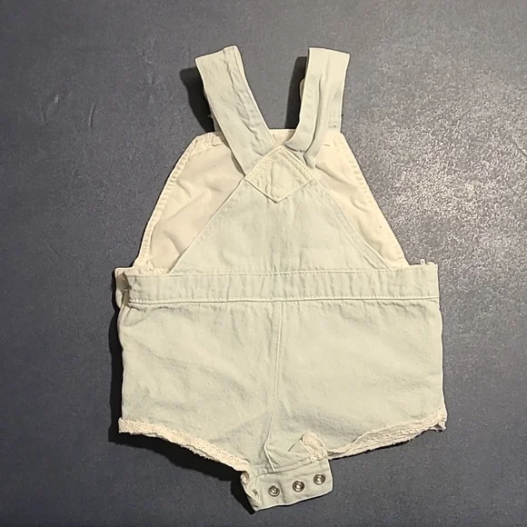 0-3 Month Overall Shorts.    LT#192 - Picture 2 of 2